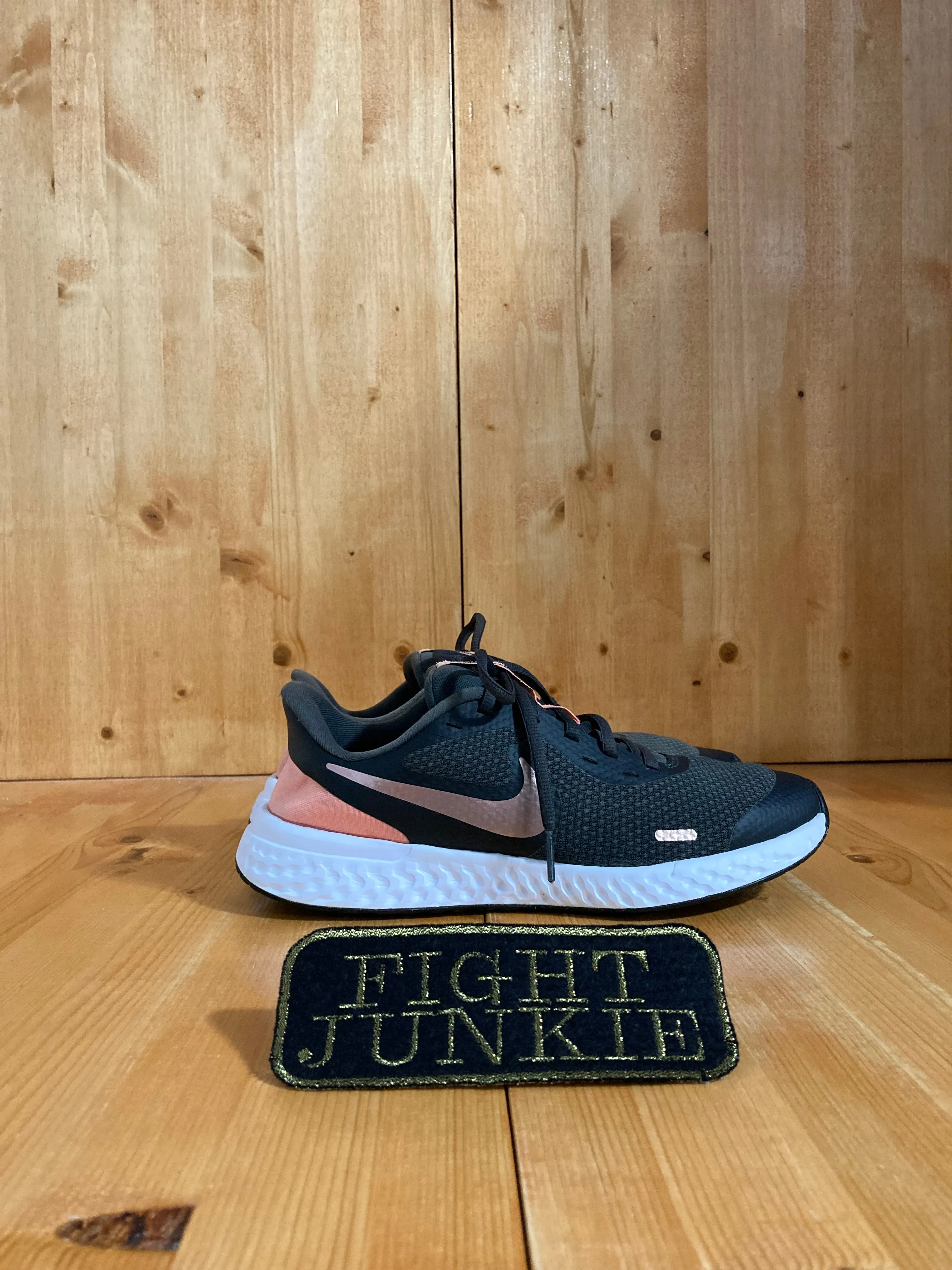 NIKE REVOLUTION 5 Youth Size 6.5Y Running Training Shoes Sneakers