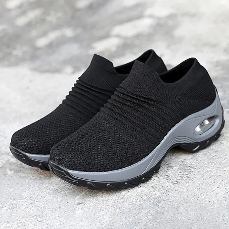 Women Slip-on Sneakers. Breathable, Mesh, Casual, Platform Shoes
